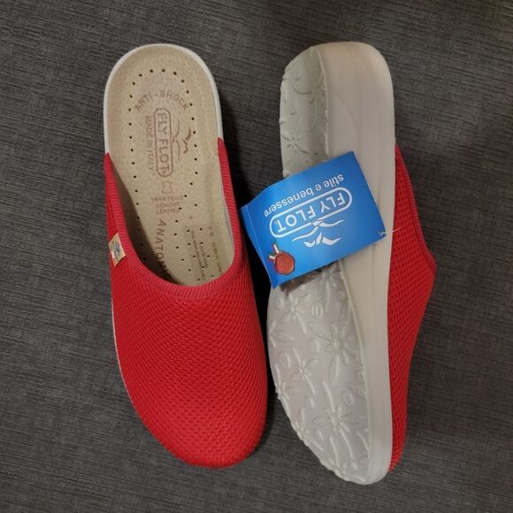 Ladies Red  FlyFlot Wide Fit Clogs size 39 US 8 - Picture 13 of 16